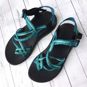 Like new women's Chaco ZX/2 sandals size 8